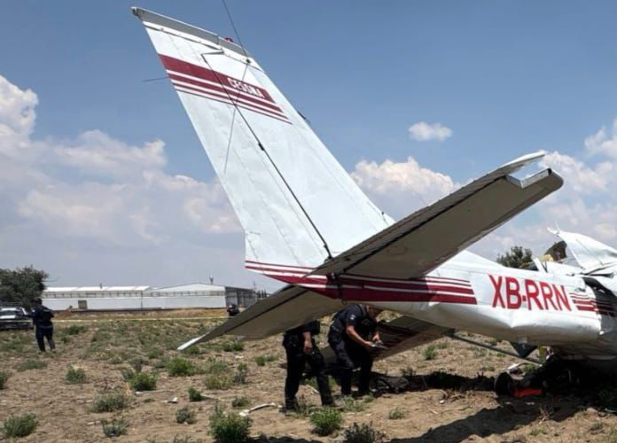 Protección Civil labora en accidente de aeronave