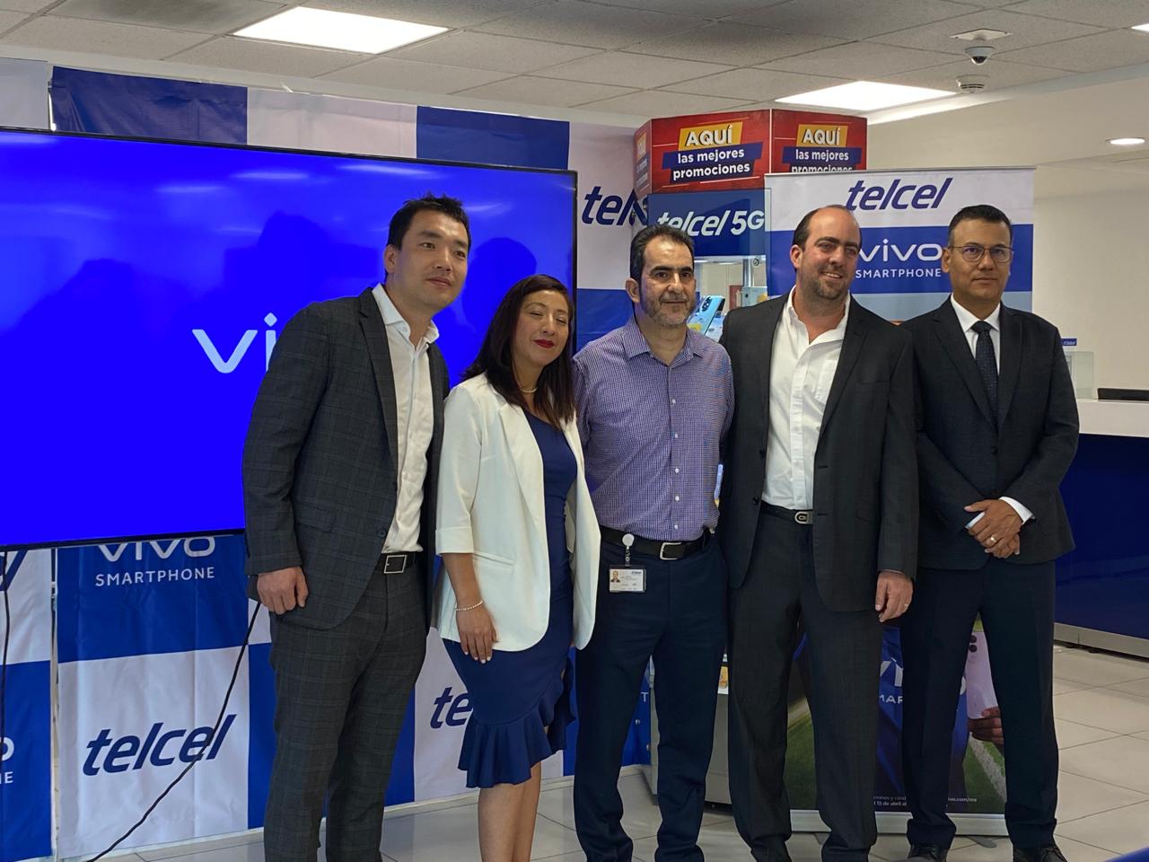 Vivo Smartphone: celebra su 5º Aniversario en México con nuevo lanzamiento con TELCEL y un gran anuncio con Raúl Jiménez