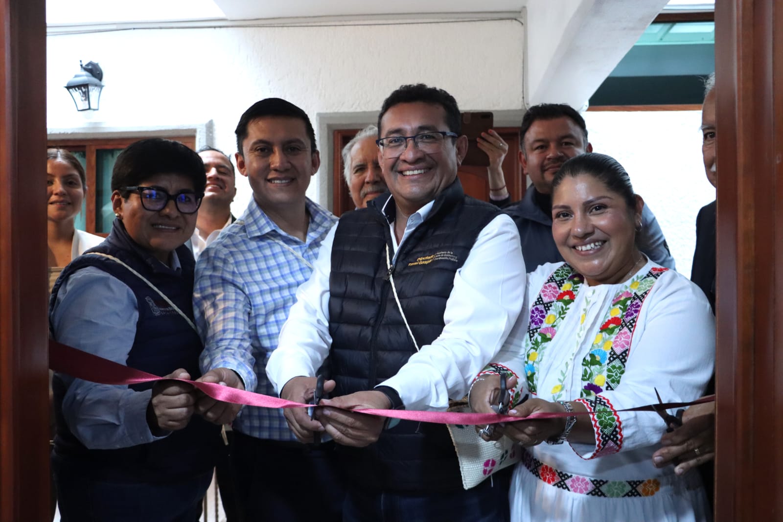 Elisa Limon inaugura su casa de gestión