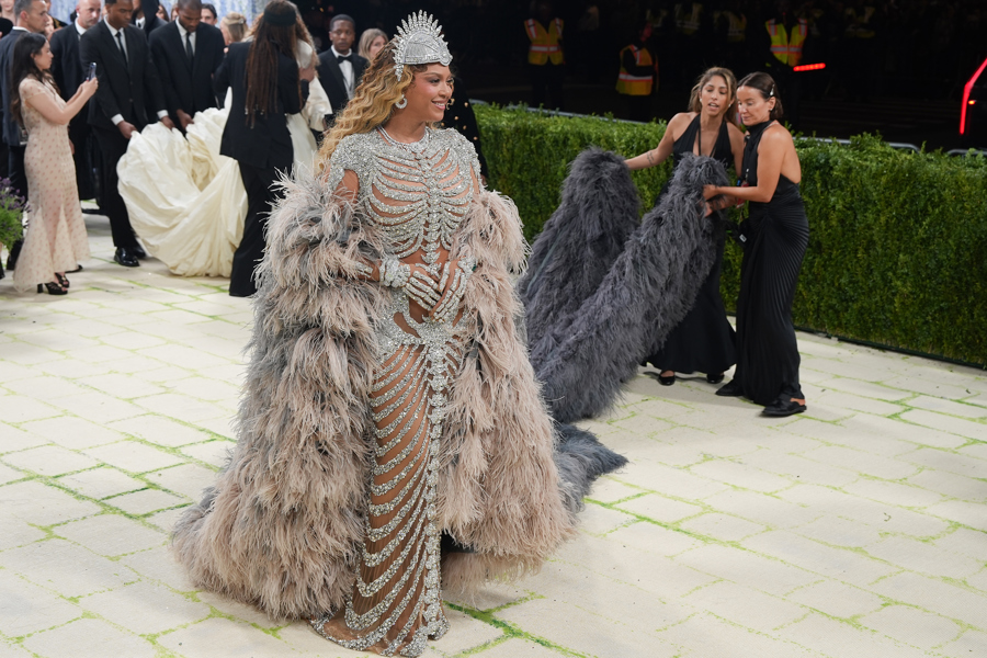 Beyoncé vuelve a la Met Gala una década después