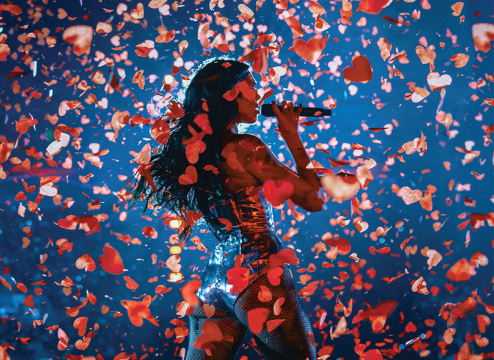Dua Lipa lanzará película y álbum en vivo 