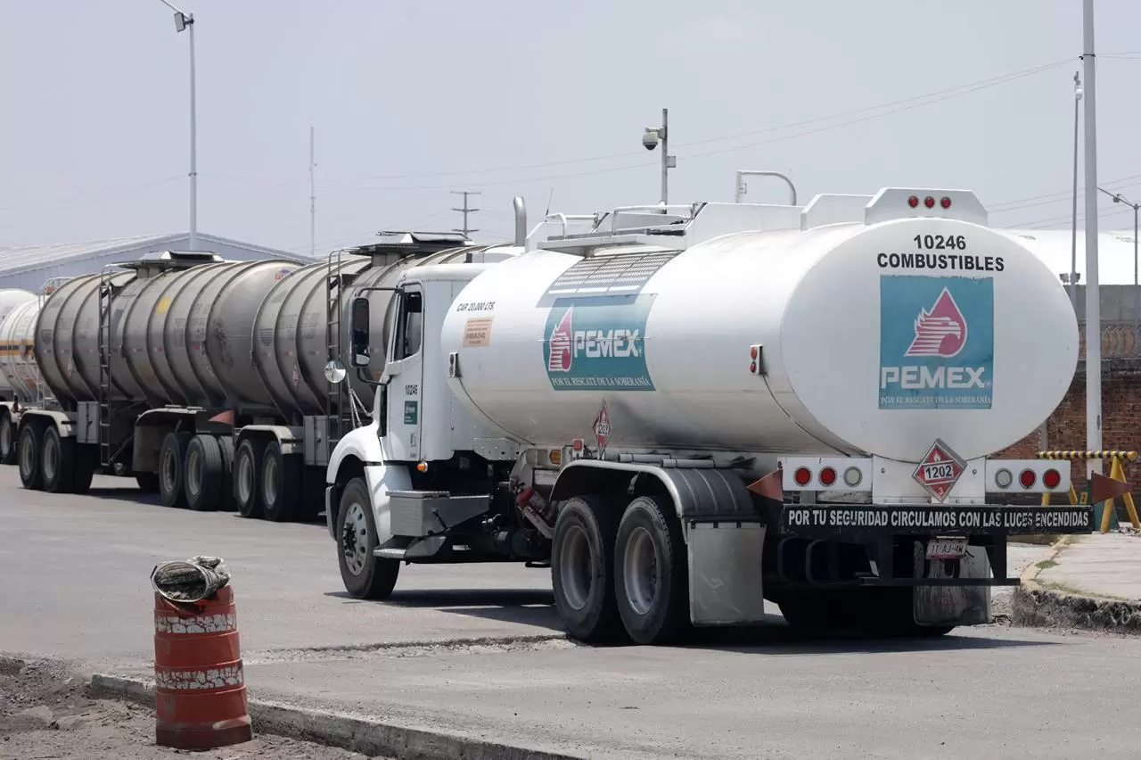 Angustia escasez de gasolina en Puebla 