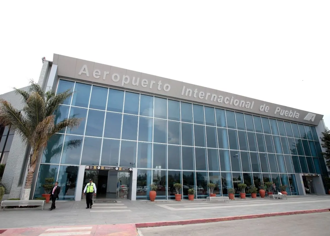 Poblanos deben aprovechar nuevos vuelos