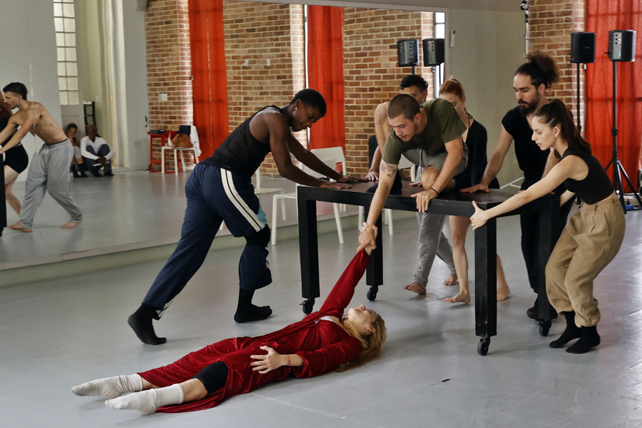 Un estreno de danza pone a bailar en La Habana