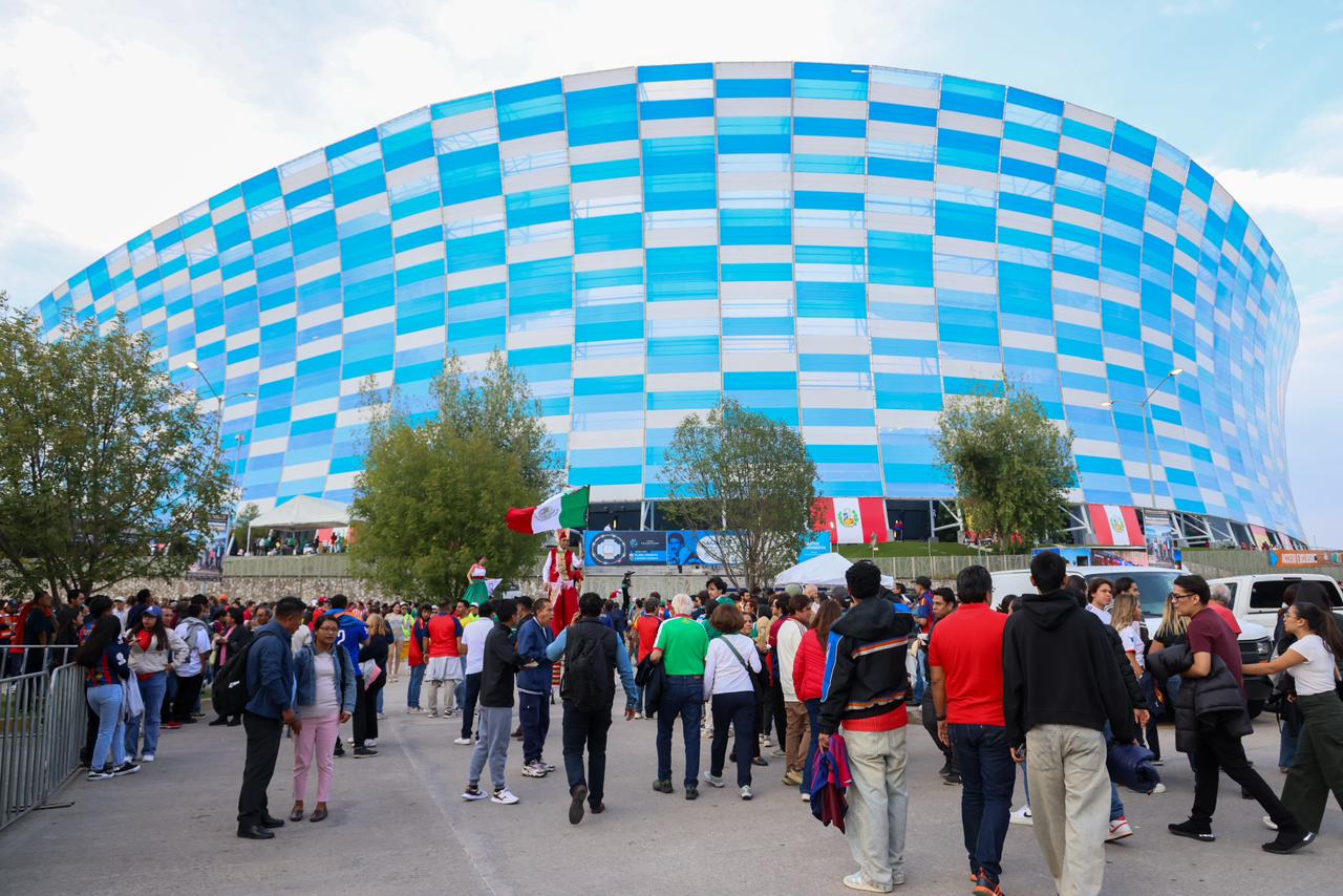 Puebla se proyecta al mundo con fiesta mundialista