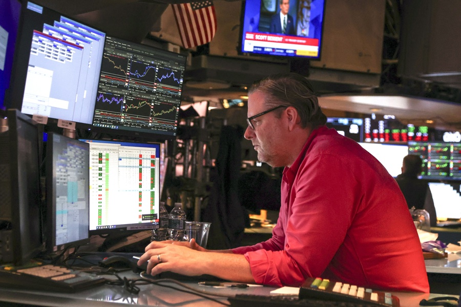 Wall Street Abre En Rojo, Arrastrado Por Pérdidas En El Sector Tecnológico
