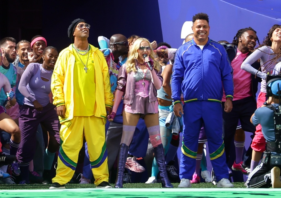 Madonna, Shakira, Bts Y Justin Bieber Encienden El Descanso Al Estilo Super Bowl