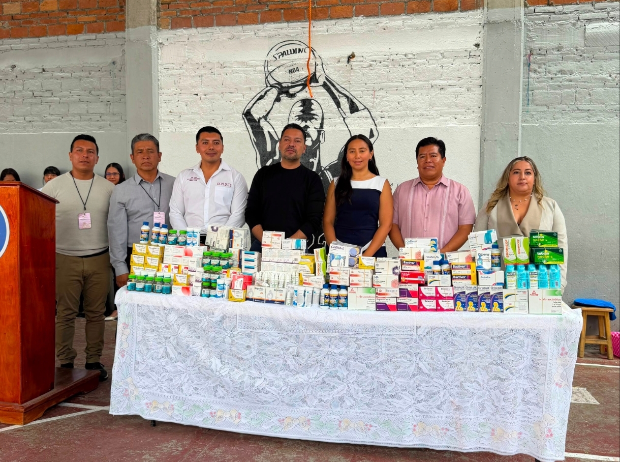 Andrés Villegas dona su sueldo para comprar medicamentos para el Centro Penitenciario de Tecamachalco