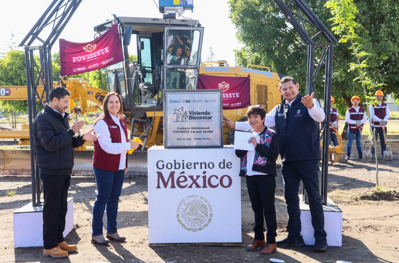 Colocan 1° piedra de conjunto Fovissste Carmen Serdán en Puebla
