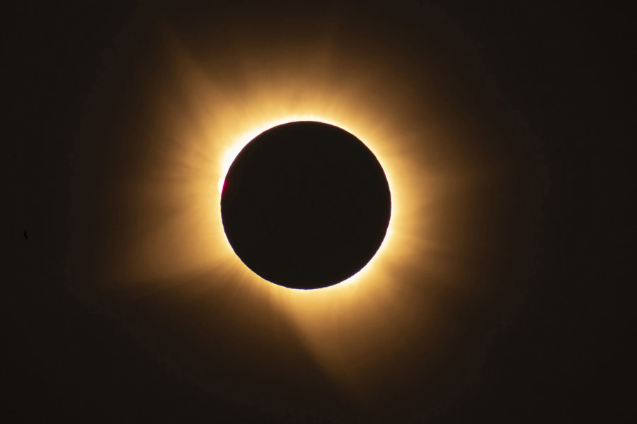 Un eclipse barre Norteamérica y Europa