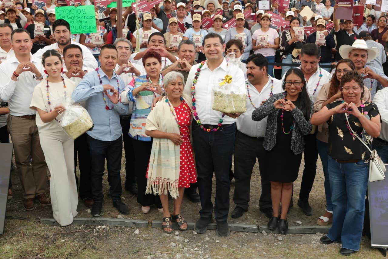 Huatlatlauca recupera su Centro de Salud