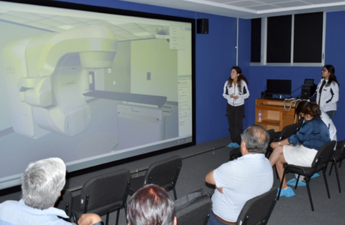 CU2 cuenta simulador de última generación para la enseñanza de la radioterapia