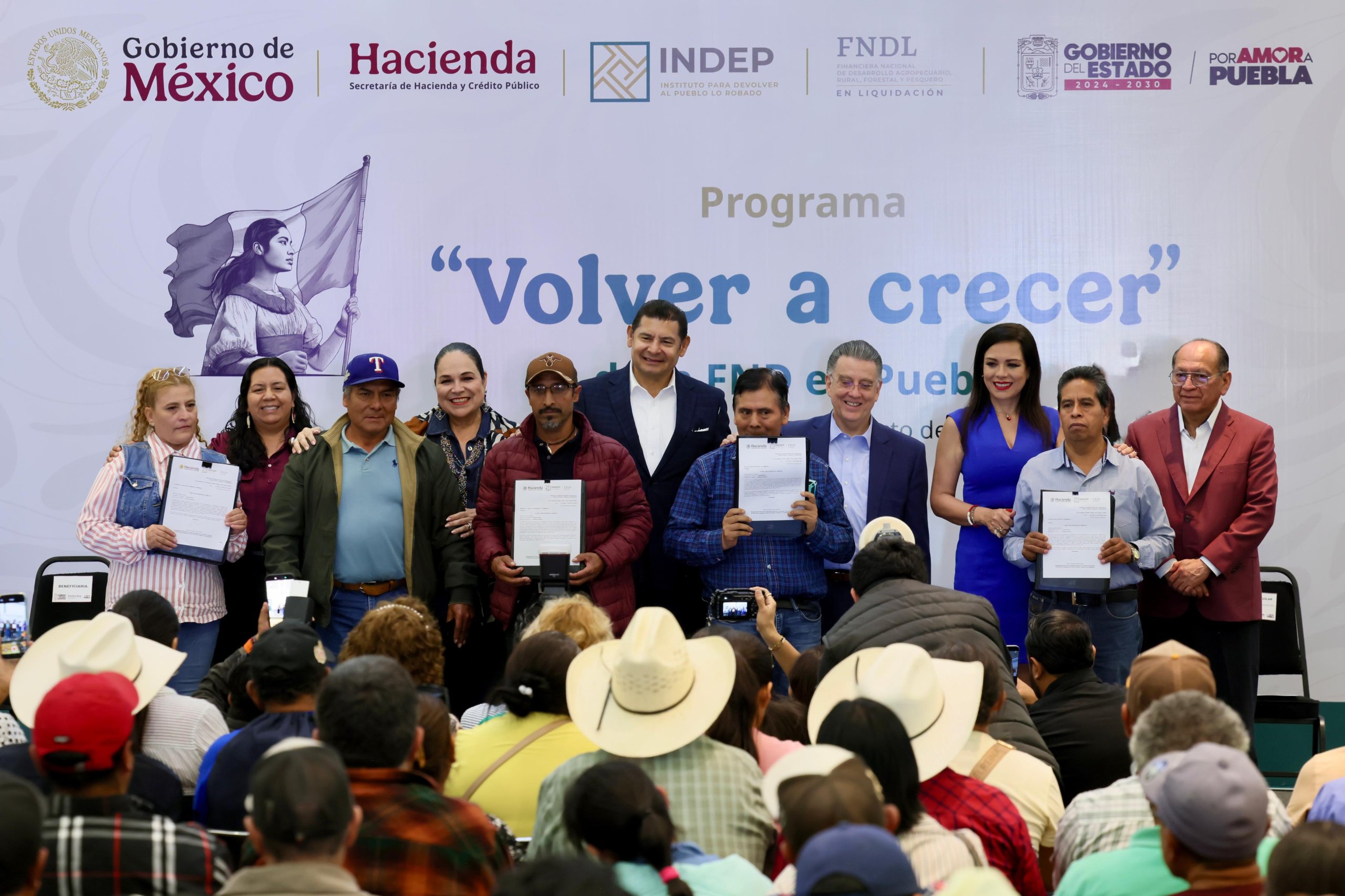 “Volver a Crecer” fortalece a familias productoras de Puebla