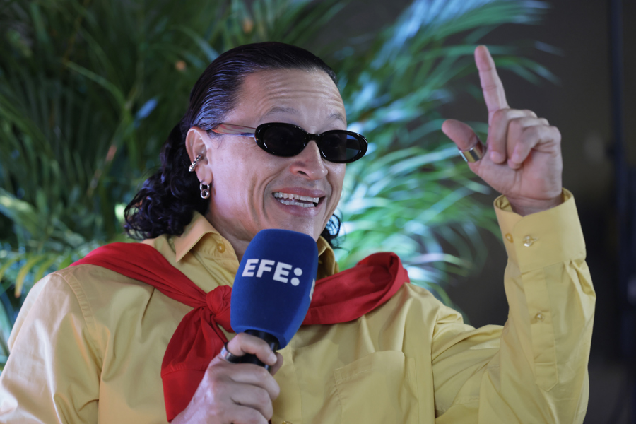 Elvis Crespo, Entre 'la Graciosa' Y 'pa Bailar': "estoy Viviendo Un Momento Mágico"
