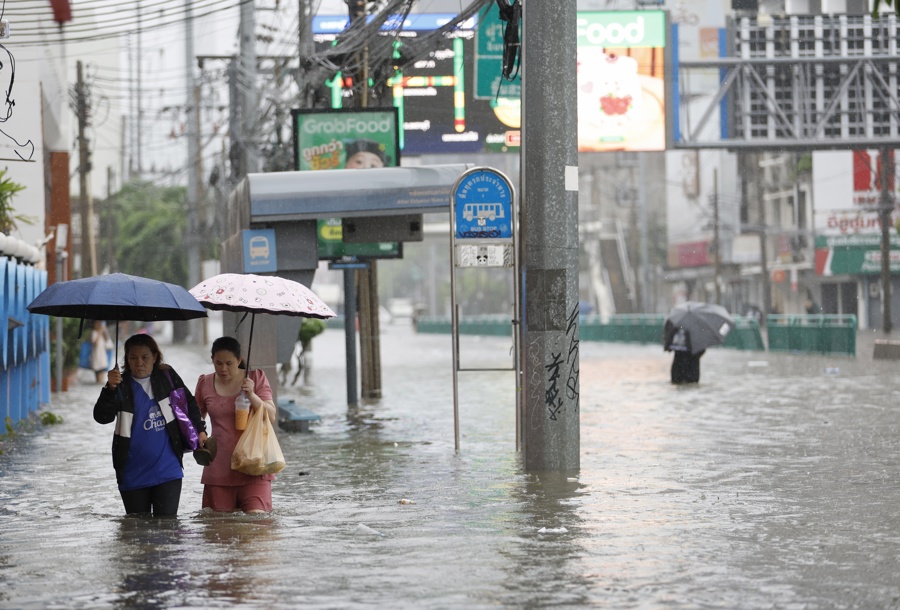 Bangkok Declara El Estado De Desastre Por Inundaciones Tras Fuertes Lluvias