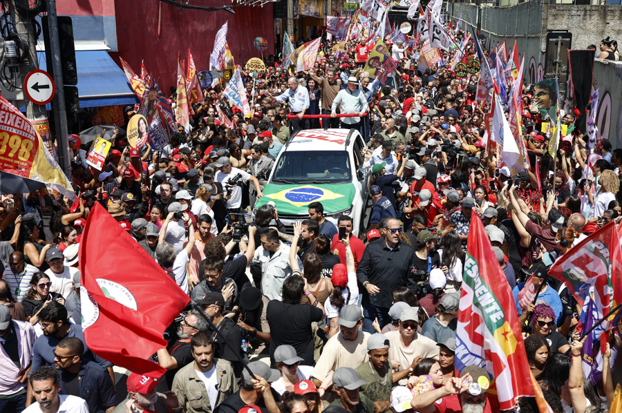 Lula Y Bolsonaro Buscan Votos En Periferias De Las Estratégicas São Paulo Y Río De Janeiro