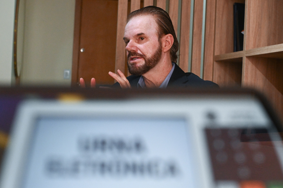La Urna Electrónica Cumple 30 Años En Un Brasil Dividido En Vísperas De Las Elecciones