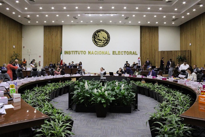 Sesión Extraordinaria En El Instituto Nacional Electoral