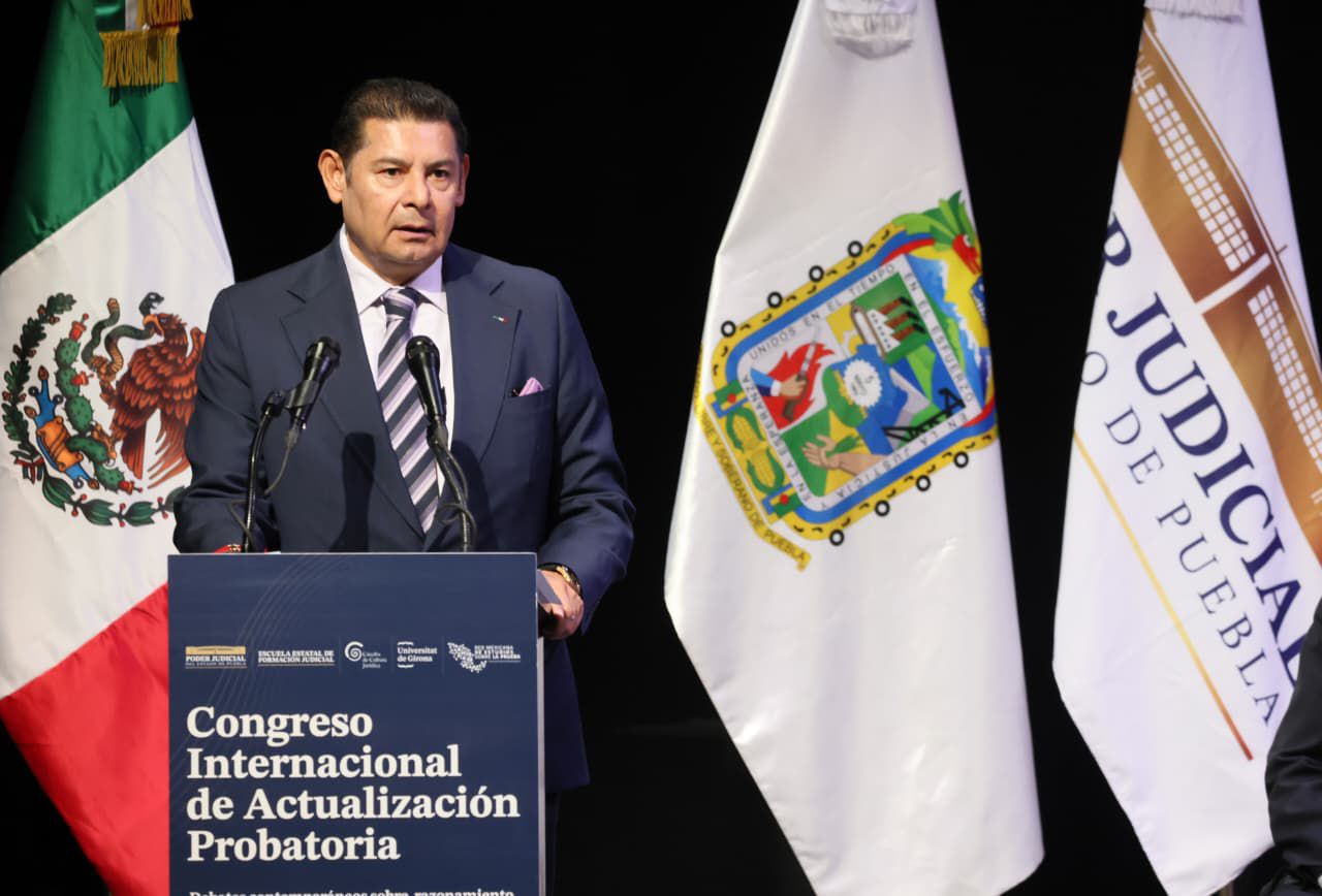Confirma Armenta inversión para el Centro de Expos y Congresos