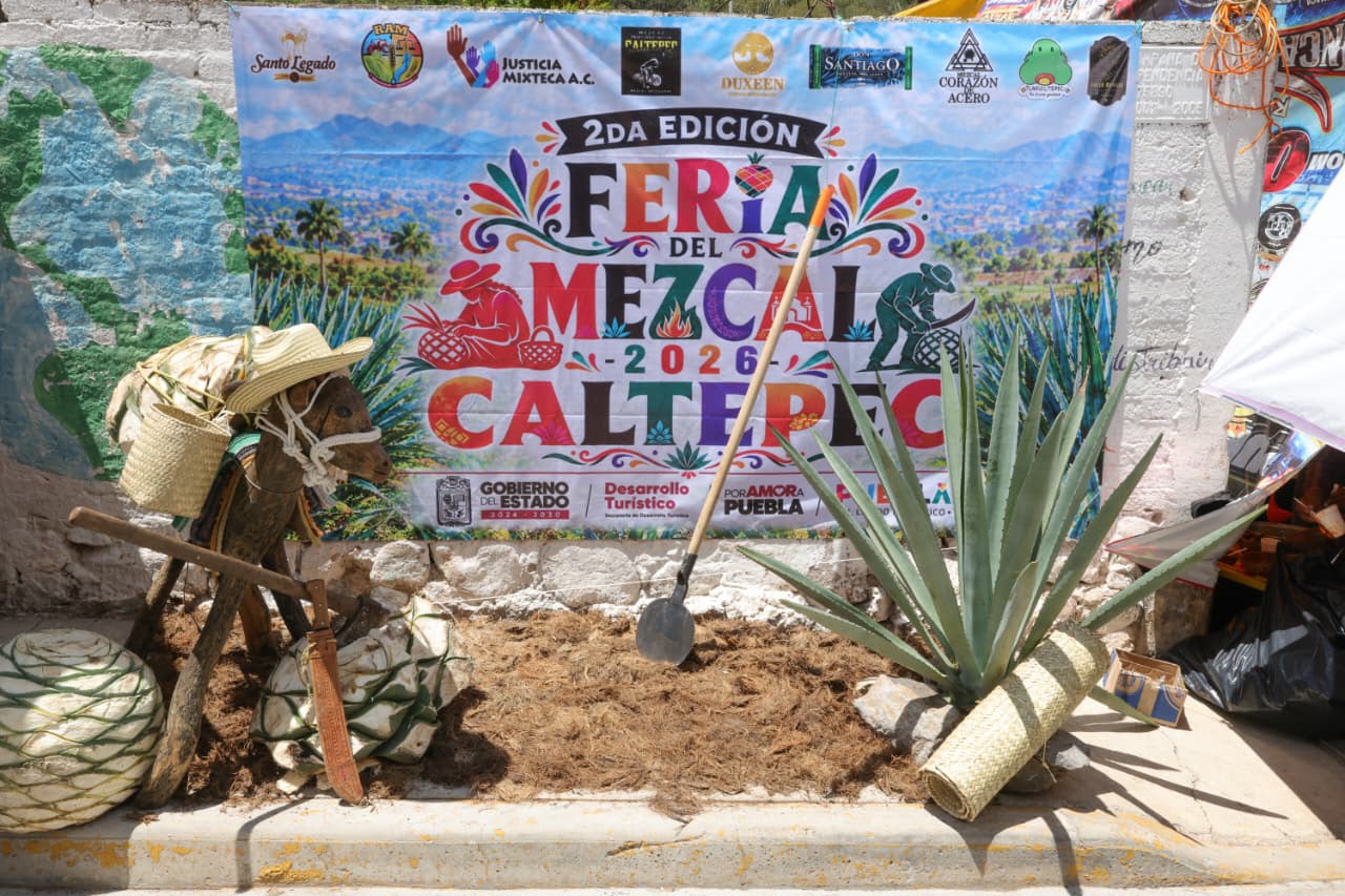 Impulsa Puebla mezcal y artesanías de Caltepec