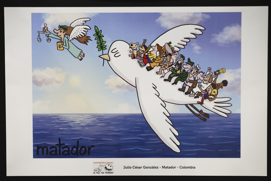 Caricaturas De Todo El Mundo Retratan la Paz Sin Palabras En Una Exposición De Bogotá