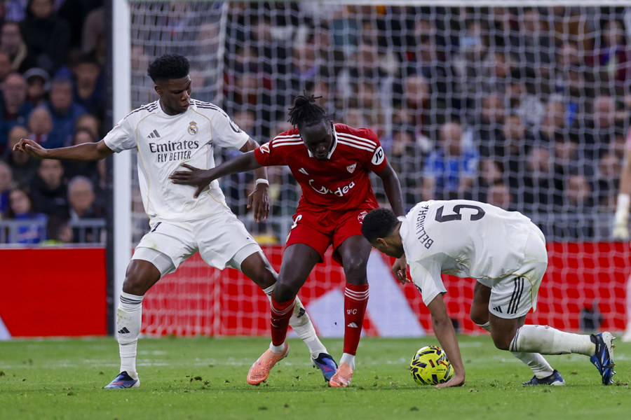 Un Sevilla sin urgencias evalúa al Real Madrid antes del Clásico