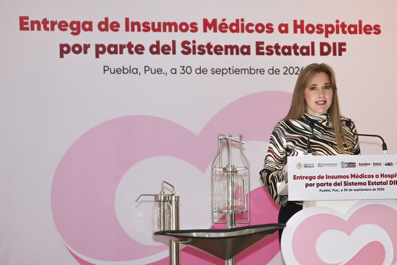 Equipo médico a 5 hospitales vía obra comunitaria